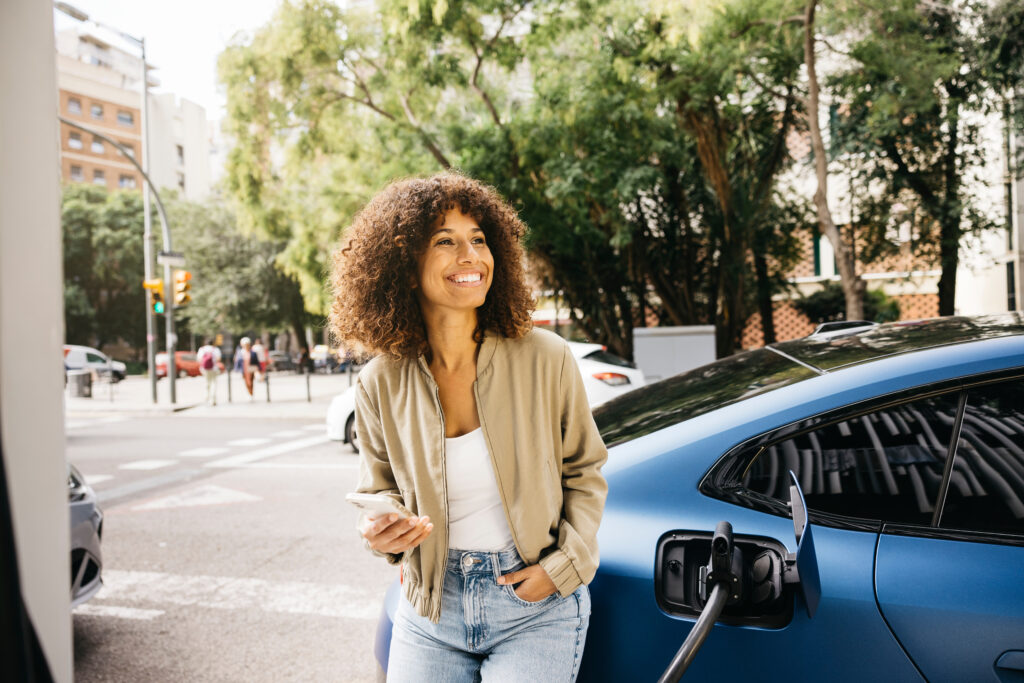 Carro elétrico paga IPVA? Descubra onde há isenção ou redução